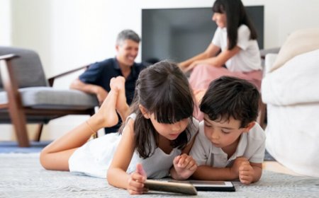 Screen time and children: How to guide your child
